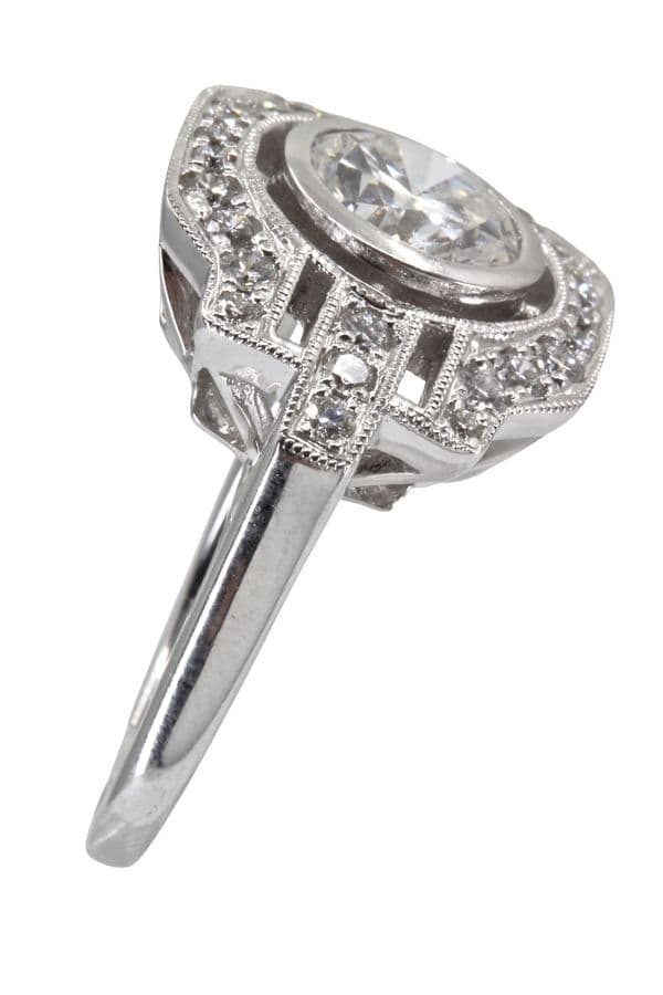 BAGUE DIAMANTS STYLE ART-DÉCO — vue 4