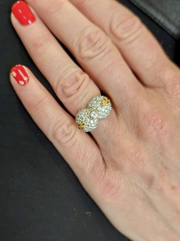 BAGUE  DIAMANTS JAUNES ET BLANCS — vue 2