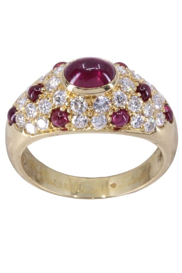 BAGUE CARTIER RUBIS ET DIAMANTS