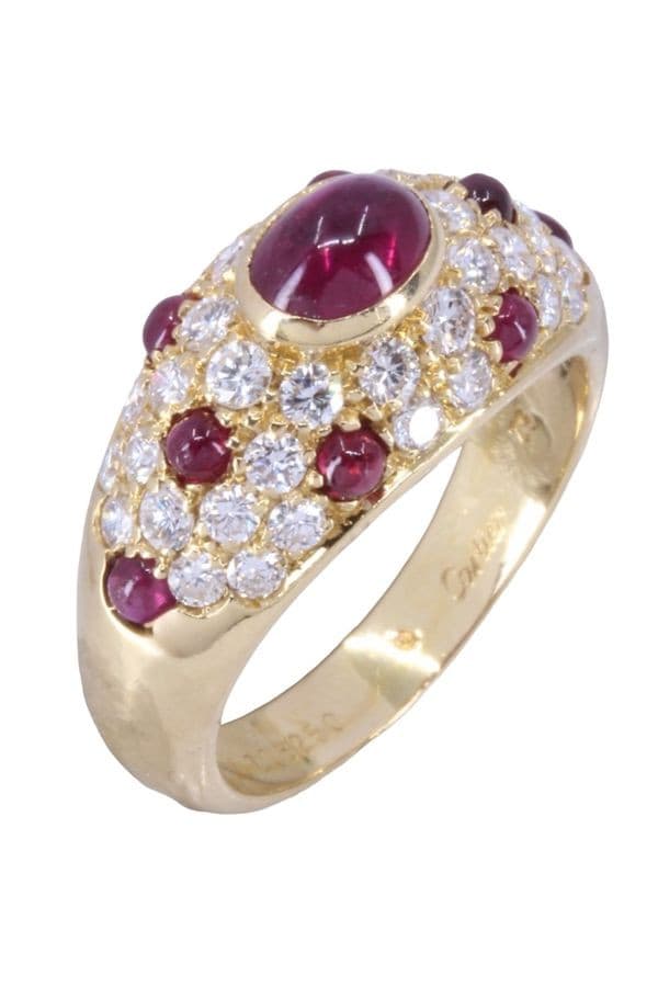 BAGUE CARTIER RUBIS ET DIAMANTS — vue 5
