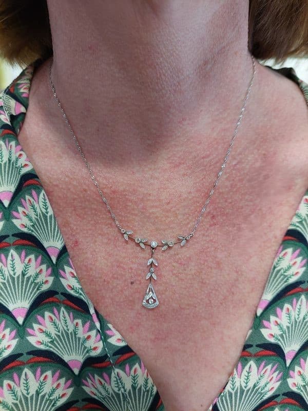 COLLIER ART-NOUVEAU DIAMANTS — vue 2