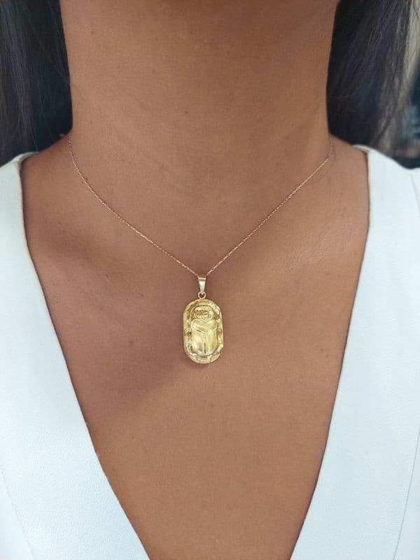 PENDENTIF SCARABÉE ÉGYPTIEN — vue 2