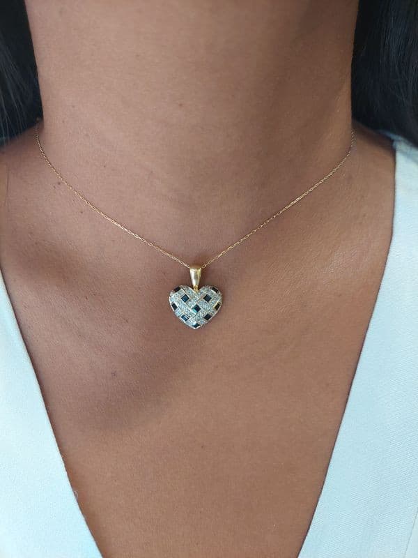 PENDENTIF COEUR SAPHIRS ET DIAMANTS — vue 2