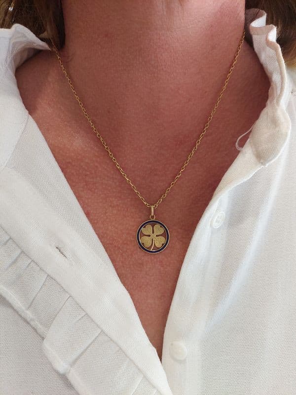 PENDENTIF ANCIEN TRÉFLE — vue 2