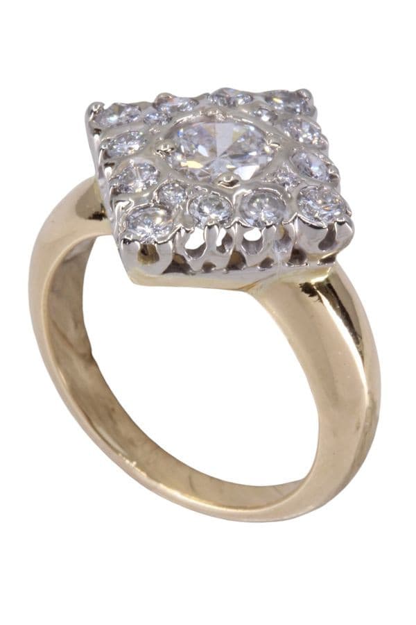 BAGUE MODERNE DIAMANTS — vue 4