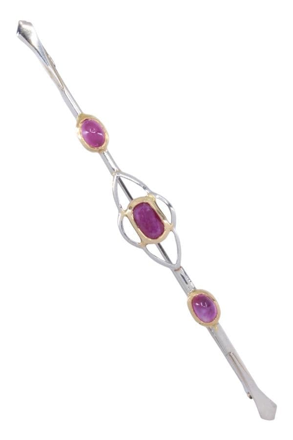 BROCHE ANCIENNE RUBIS — vue 1