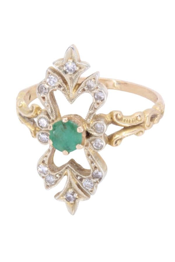 BAGUE ANCIENNE ÉMERAUDE ET DIAMANTS — vue 6