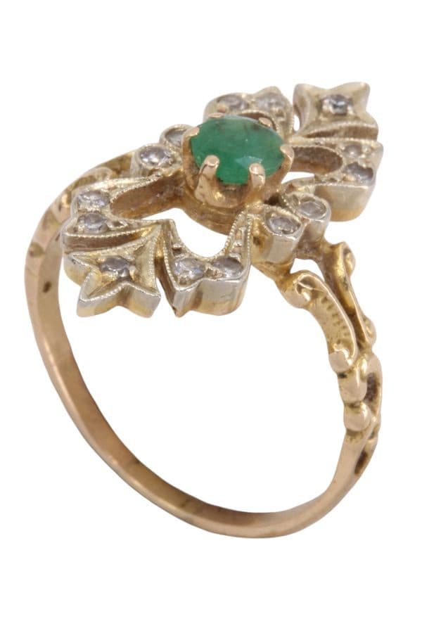 BAGUE ANCIENNE ÉMERAUDE ET DIAMANTS — vue 3