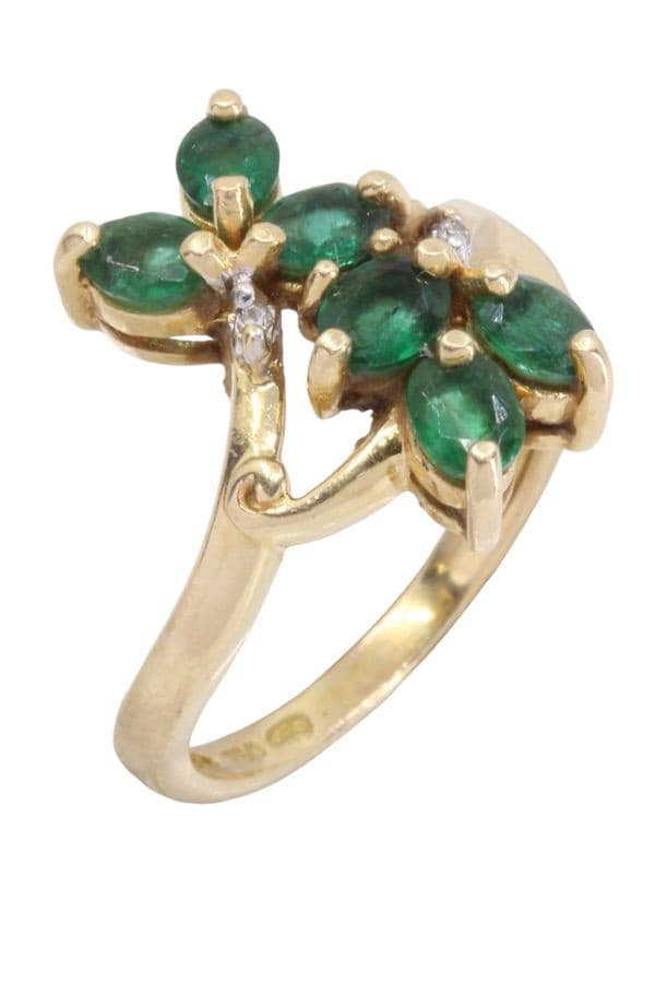 BAGUE ÉMERAUDES ET DIAMANTS — vue 4