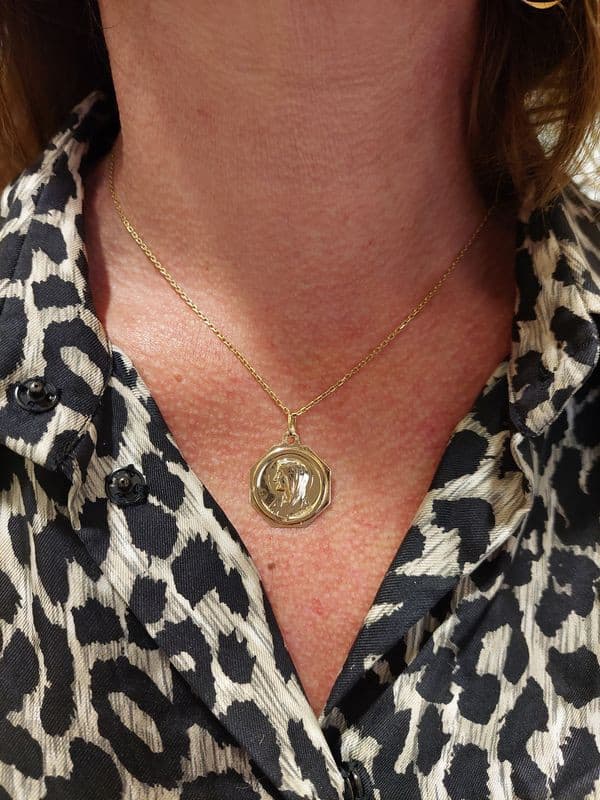 MÉDAILLE VIERGE SIGNÉE P.BRANDT — vue 2