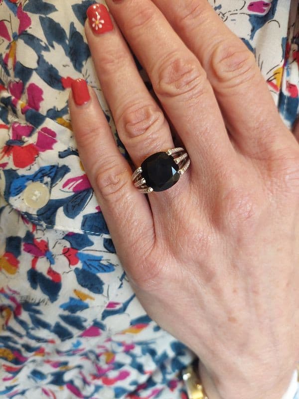 BAGUE POIRAY "FIL" ONYX ET DIAMANTS — vue 2