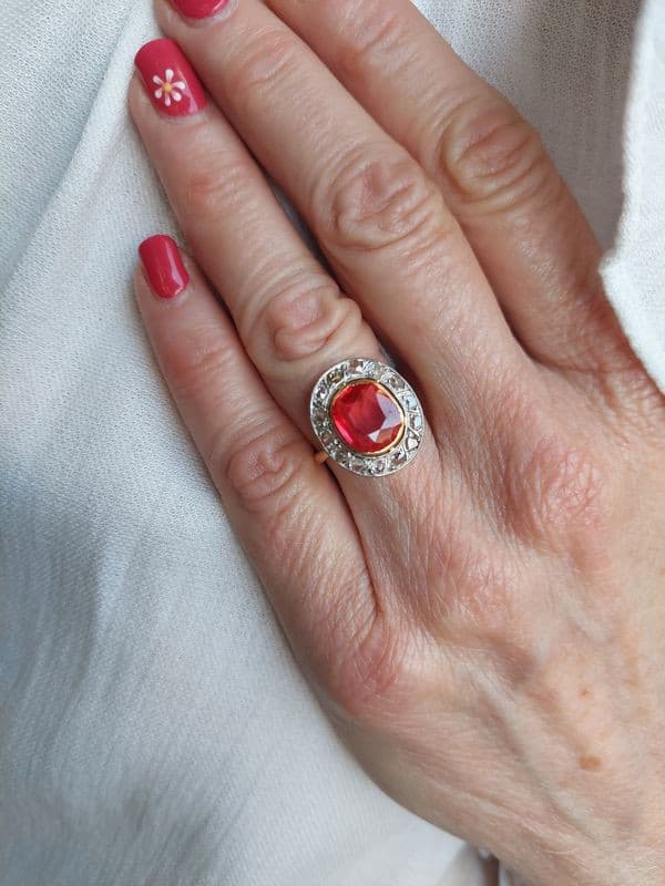 POMPADOUR ART-NOUVEAU RUBIS ET DIAMANTS — vue 2