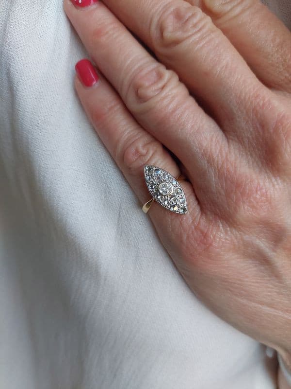 BAGUE MARQUISE DIAMANTS ART-NOUVEAU — vue 2