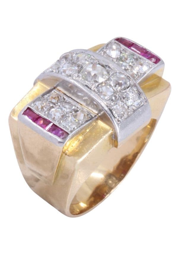 BAGUE TANK RUBIS ET DIAMANTS — vue 3