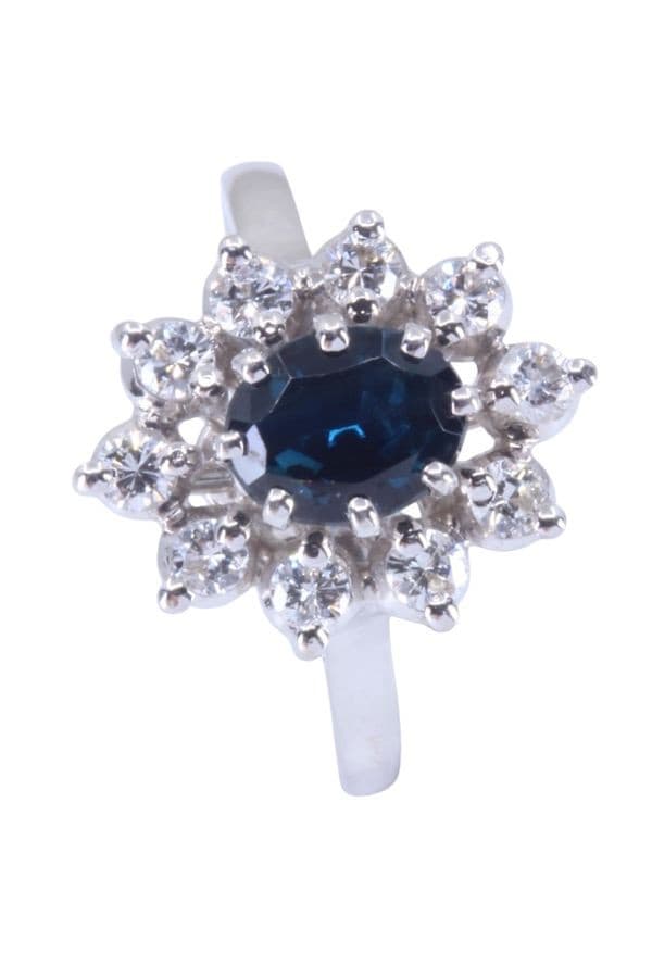 BAGUE MARGUERITE SAPHIR ET DIAMANTS — vue 3