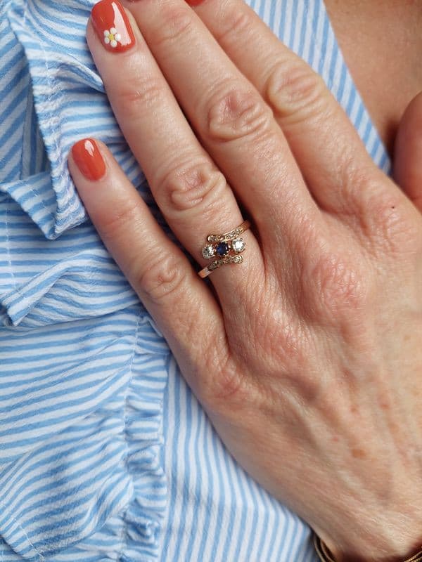 BAGUE SAPHIR ET DIAMANTS NAPOLOÉON III — vue 2