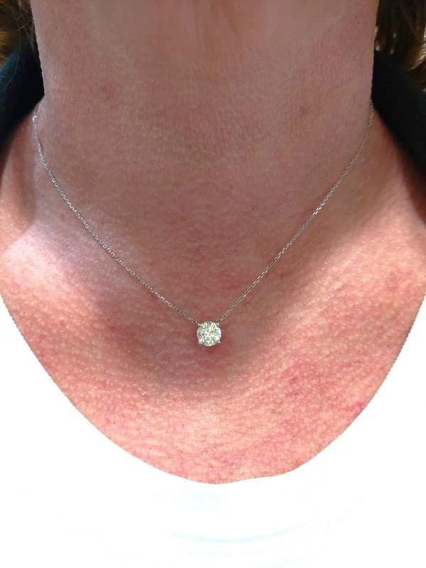COLLIER DIAMANT SOLITAIRE 1.05 CARAT — vue 2