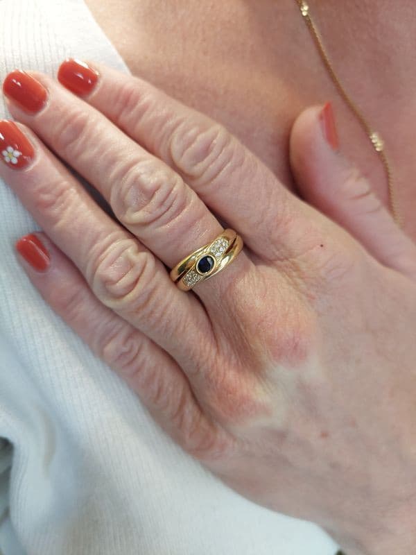 BAGUE SAPHIR ET DIAMANTS — vue 2