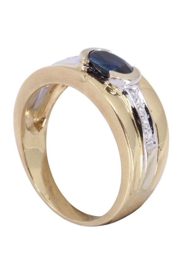 BAGUE MODERNE SAPHIR ET DIAMANTS — vue 4