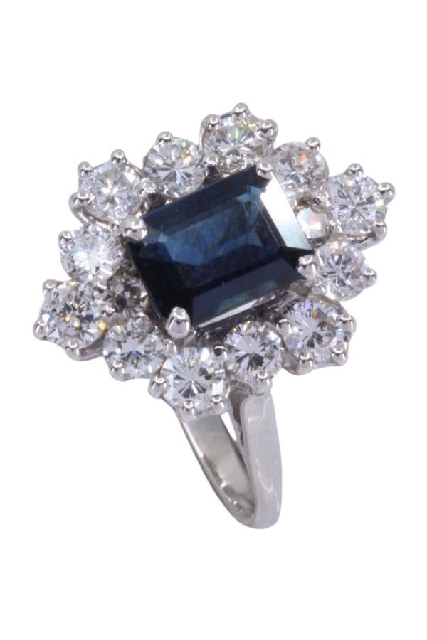 BAGUE POMPADOUR SAPHIR ET DIAMANTS ANNÉES 50 — vue 3