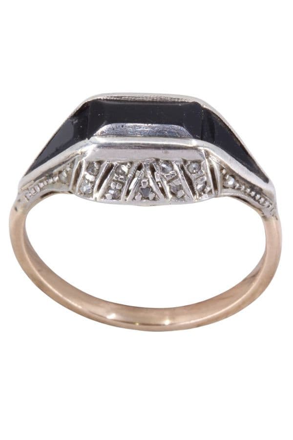 BAGUE ONYX ET DIAMANTS NAPOLÉON III — vue 1
