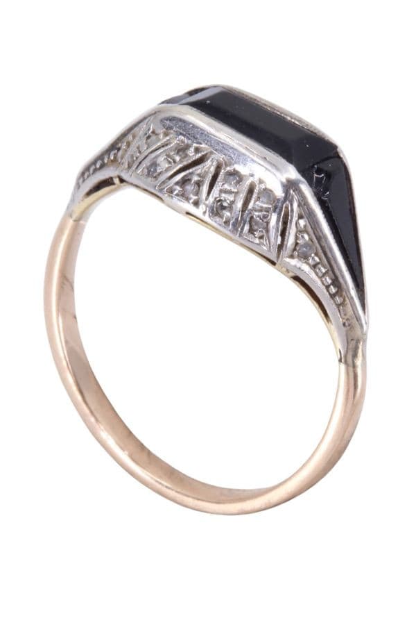 BAGUE ONYX ET DIAMANTS NAPOLÉON III — vue 5