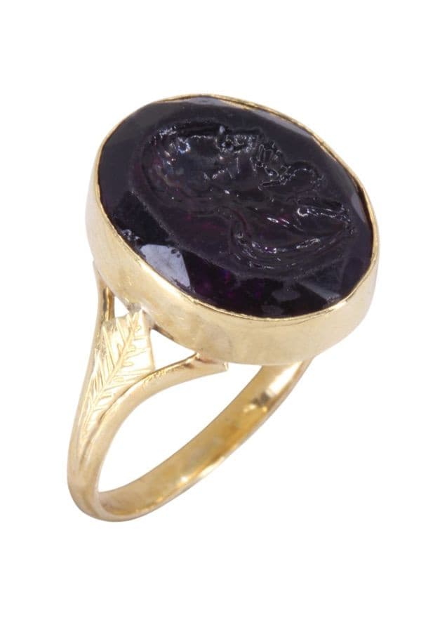 BAGUE ANCIENNE INTAILLE — vue 3