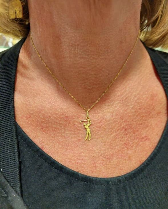 PENDENTIF GOLFEUR — vue 2