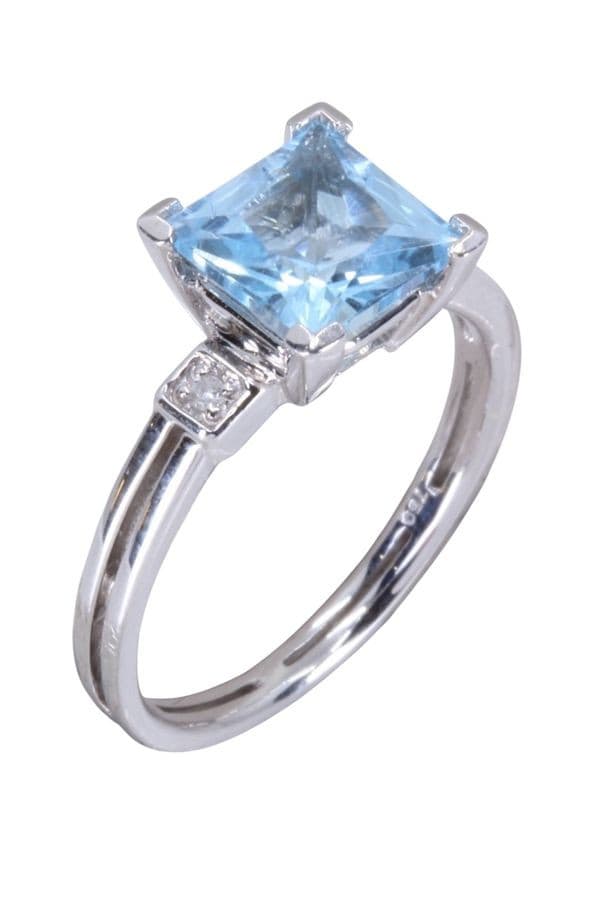 BAGUE MODERNE TOPAZE ET DIAMANTS — vue 3