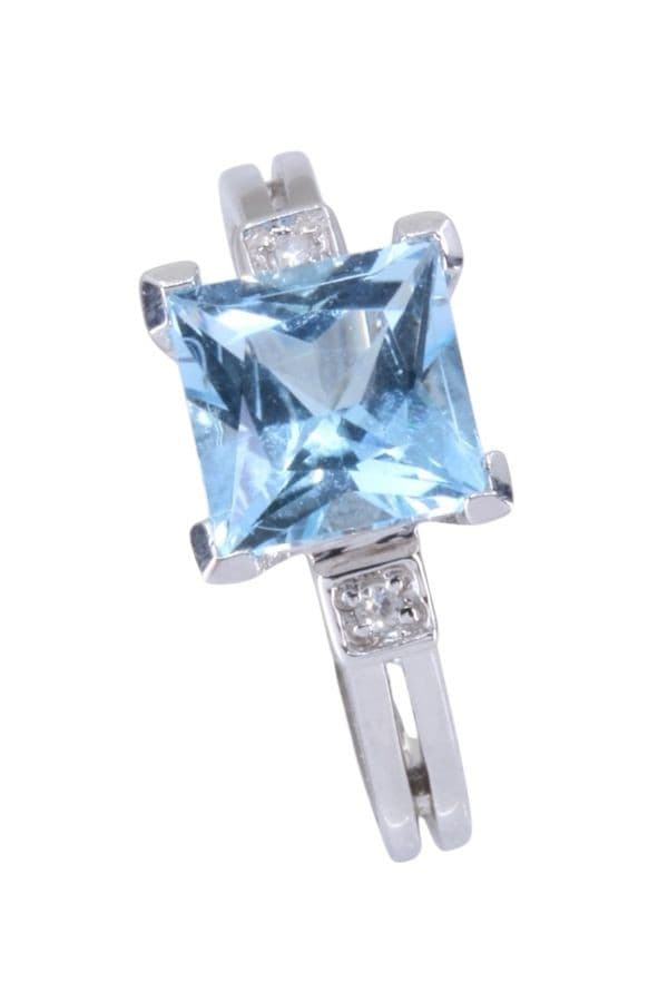 BAGUE MODERNE TOPAZE ET DIAMANTS — vue 5