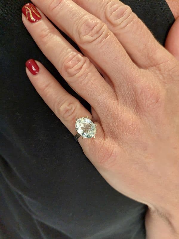 BAGUE MODERNE AIGUE-MARINE — vue 2