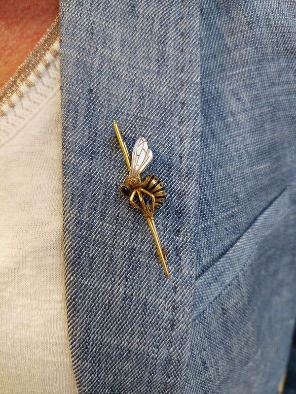 BROCHE ANCIENNE ABEILLE — vue 2