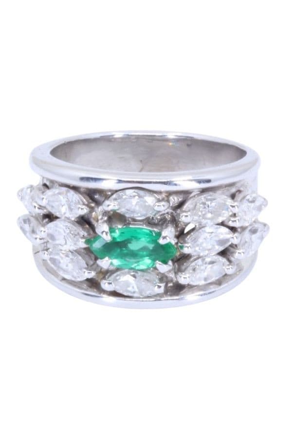 BAGUE MODERNE ÉMERAUDE ET DIAMANTS — vue 6