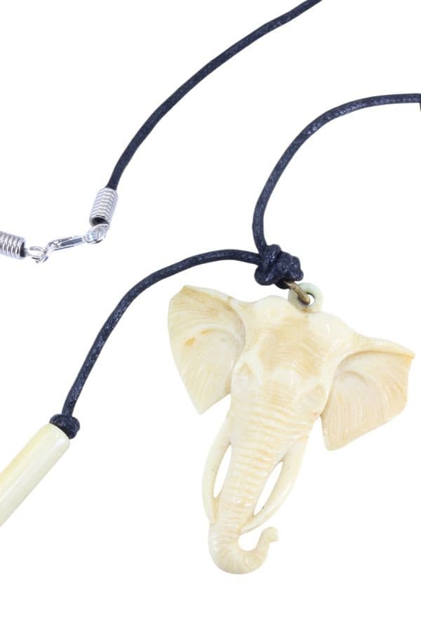 COLLIER EN IVOIRE — vue 3