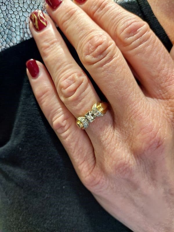 BAGUE ANCIENNE DIAMANTS — vue 2