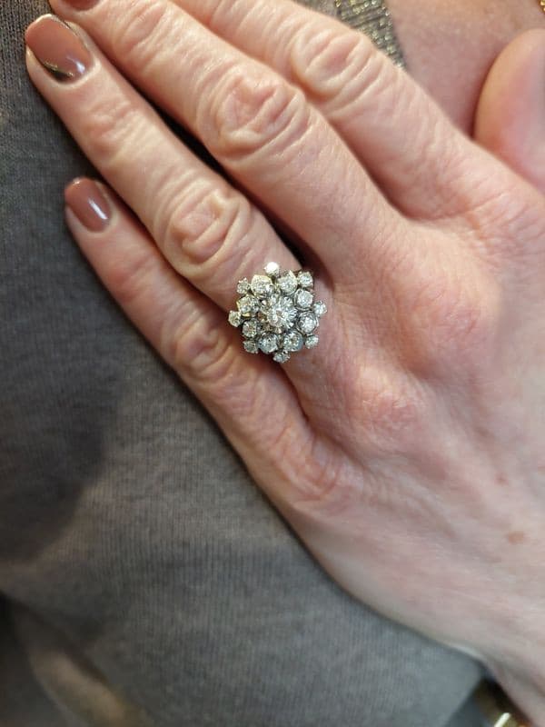 BAGUE FLEUR DIAMANTS ANNÉES 50' — vue 2