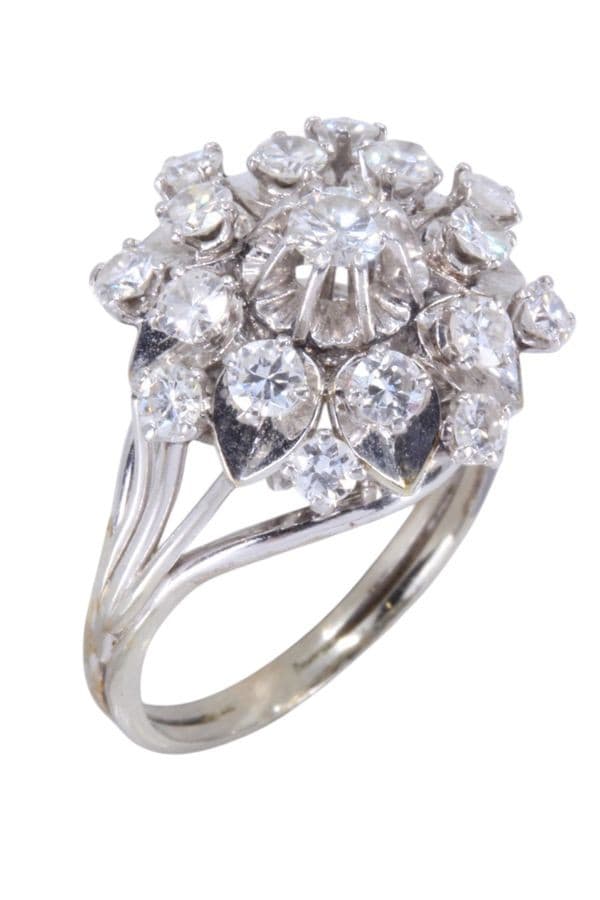 BAGUE FLEUR DIAMANTS ANNÉES 50' — vue 3