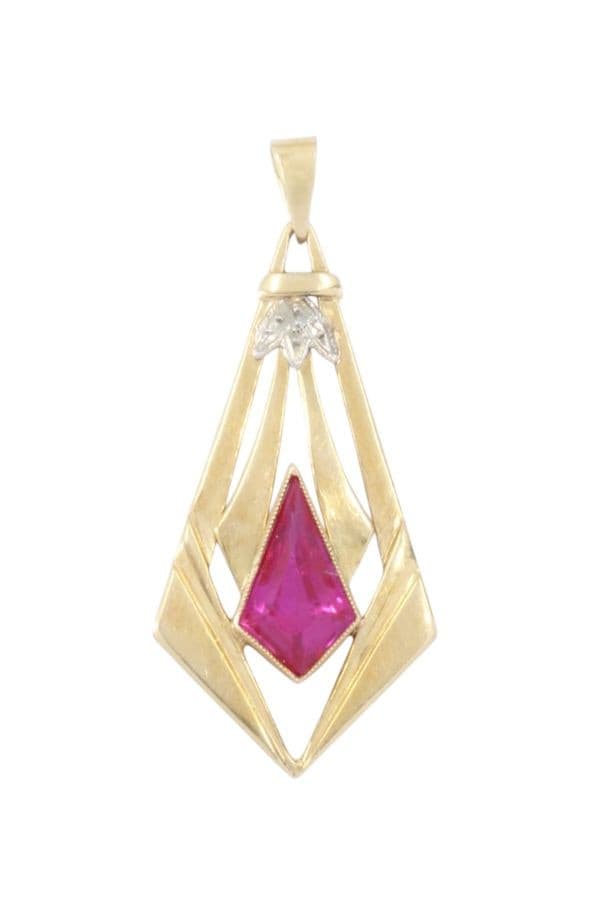 PENDENTIF RUBIS ART-DÉCO — vue 1