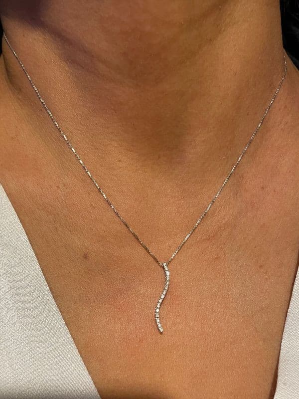 COLLIER MODERNE DIAMANTS — vue 2