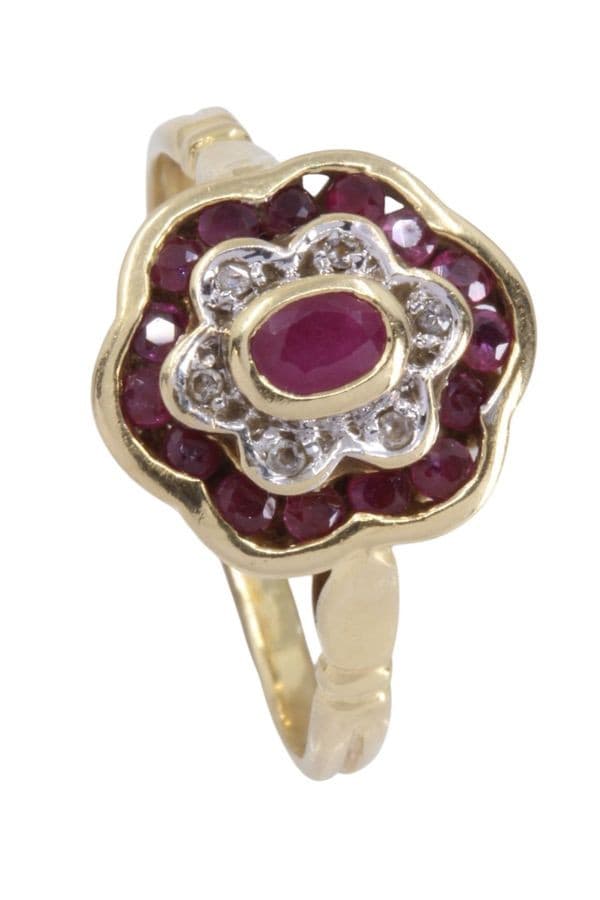 BAGUE MARGUERITE RUBIS ET DIAMANTS — vue 4