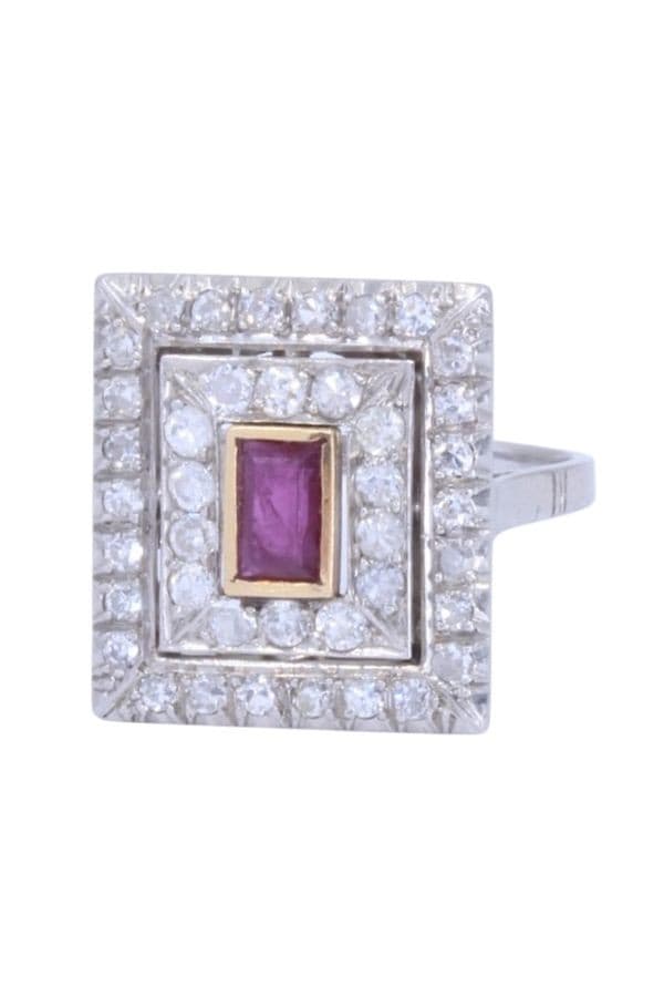 BAGUE ANCIENNE RUBIS ET DIAMANTS — vue 6