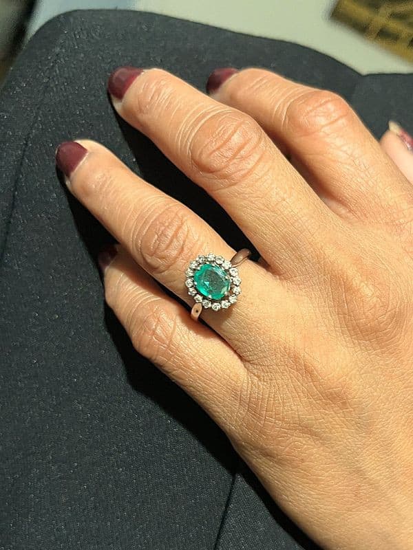 BAGUE MARGUERITE ÉMERAUDE — vue 2
