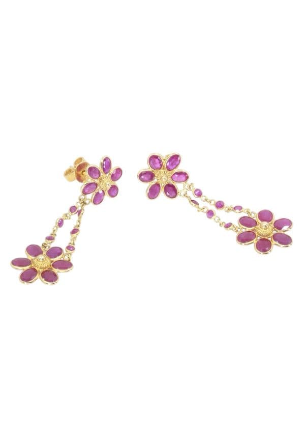 BOUCLES D'OREILLES FLEURS RUBIS — vue 3