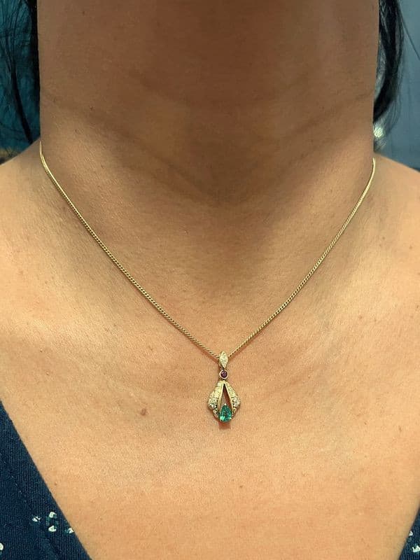 PENDENTIF DIAMANTS — vue 2