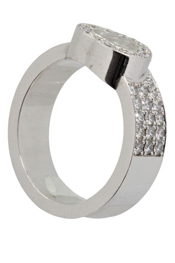BAGUE CHOPARD "HAPPY DIAMONDS" — vue 4