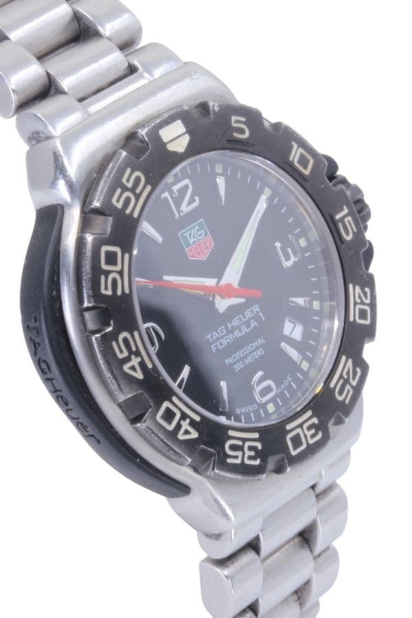 TAG HEUER FORMULA 1 — vue 3