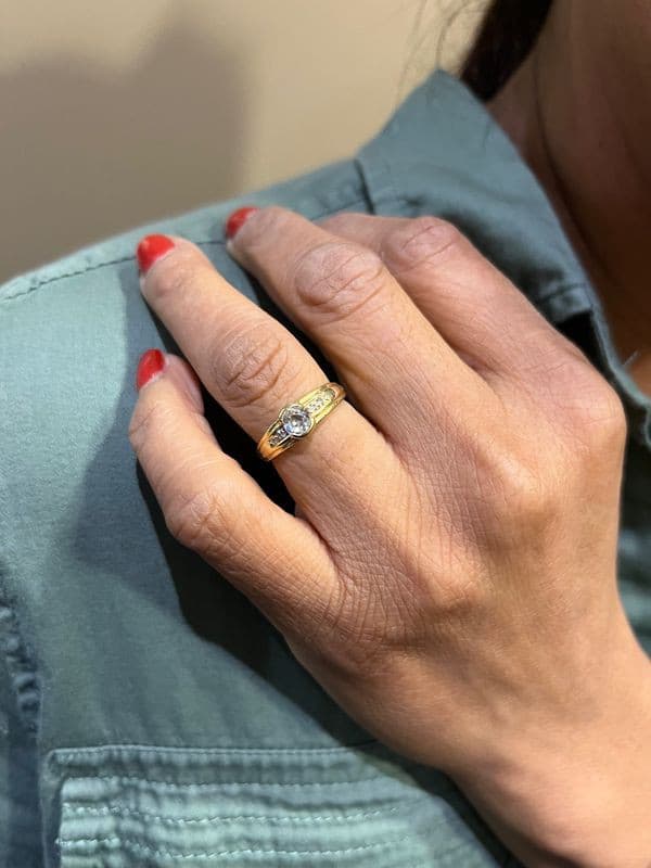 BAGUE DIAMANTS MODERNE — vue 2