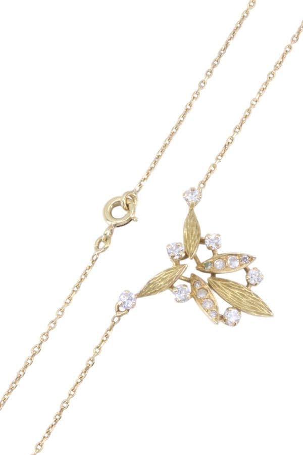 COLLIER DIAMANTS MODERNE — vue 3