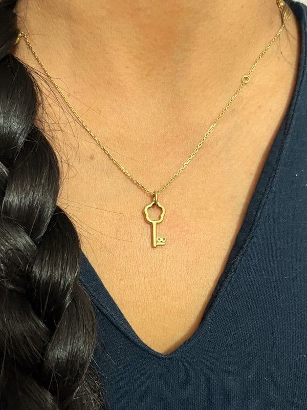 CHARM CLÉ CHANEL DIAMANT — vue 2