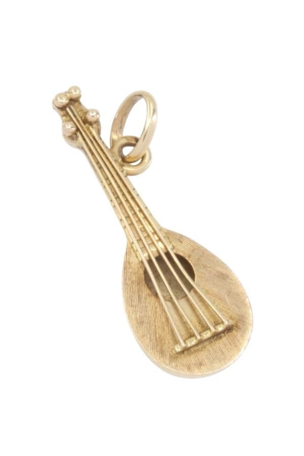 PENDENTIF MANDOLINE — vue 1